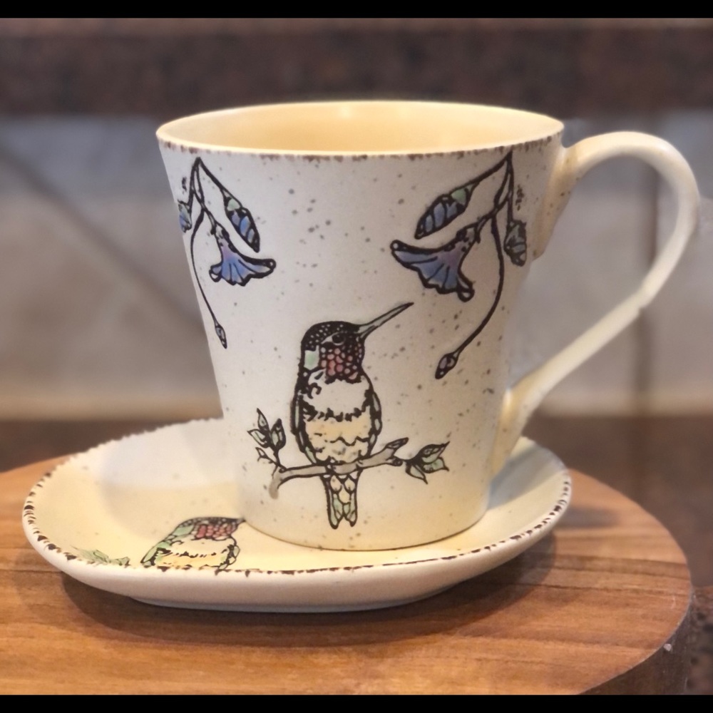 Hummingbird Cup & Saucer